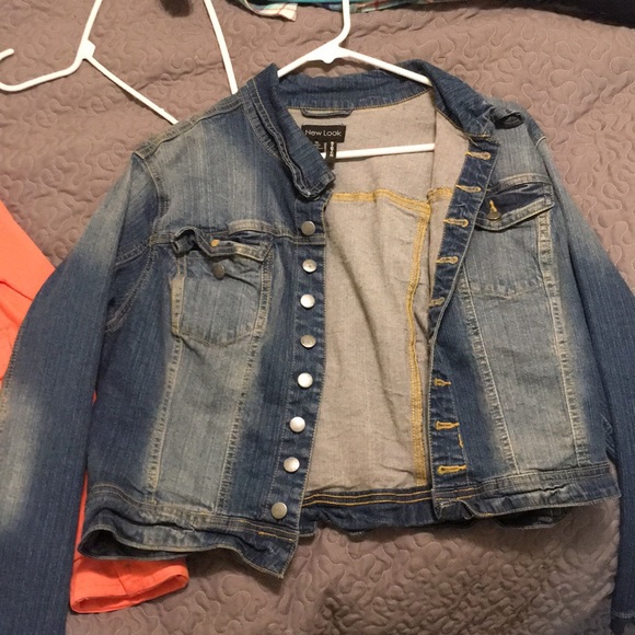 Jacket - Picture 1 of 2